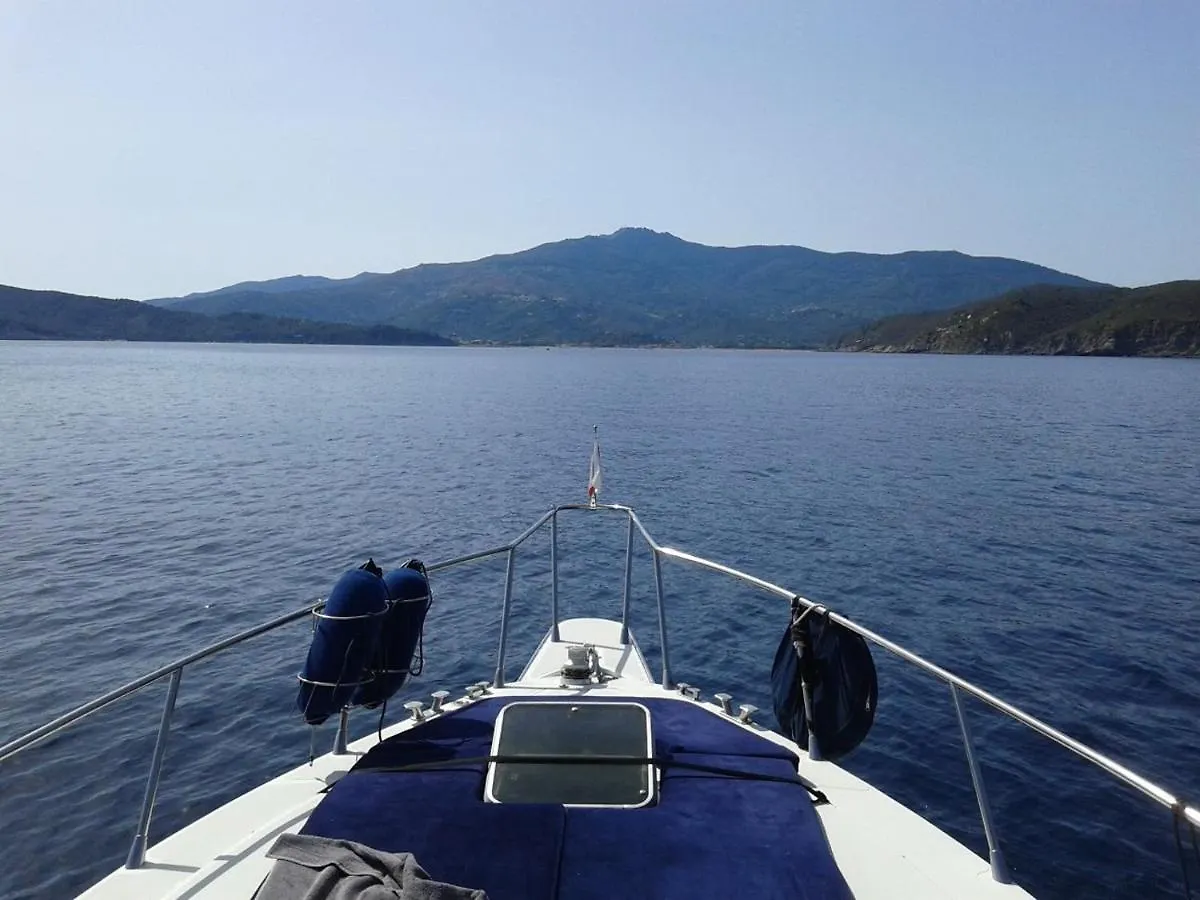 Hotel Sanremo charter boat&breakfast 0*,  Italia