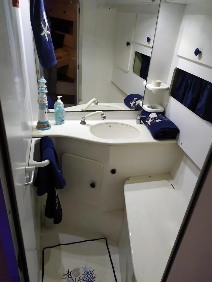 Sanremo Charter Boat And Breakfast Hotel Botel